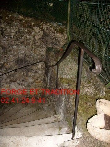Pose D’Une Main Courante – Main Courante Escalier Ancien – LIHS